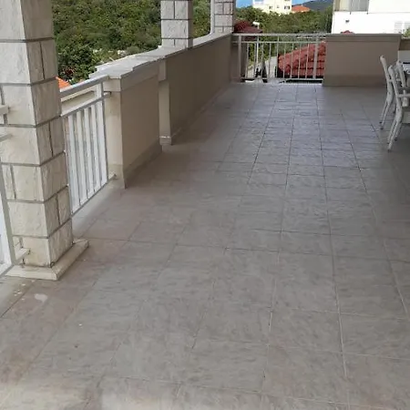 Merica Kneze Apartment Kneza